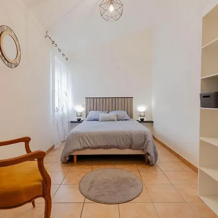 Charmante Maison Au Calme بيت للعطل