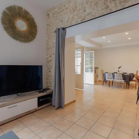 Charmante Maison Au Calme بيت للعطل *