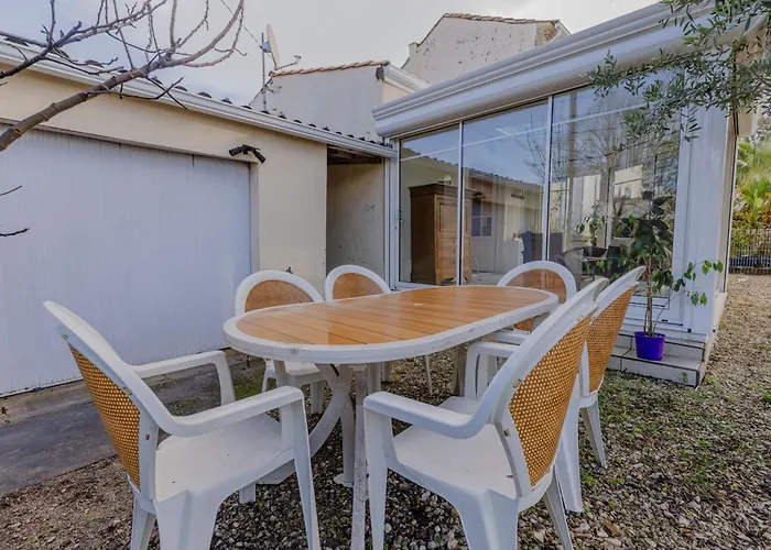 Charmante Maison Au Calme Сasa de vacaciones