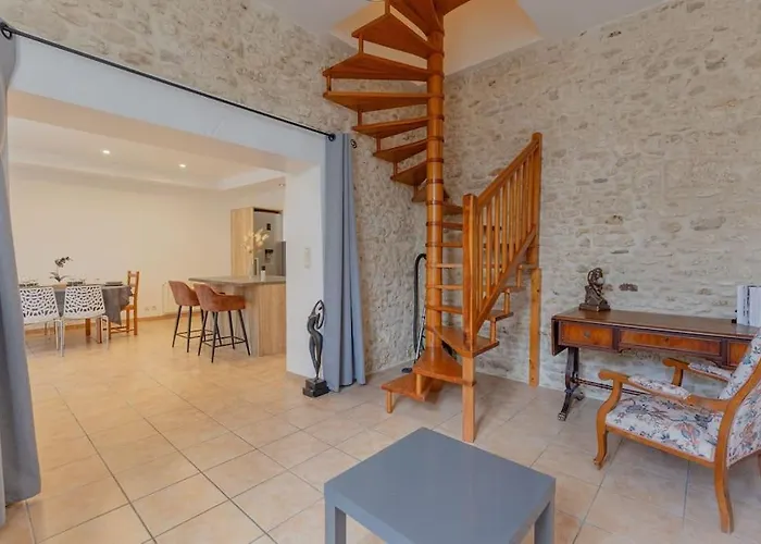 Charmante Maison Au Calme Сasa de vacaciones