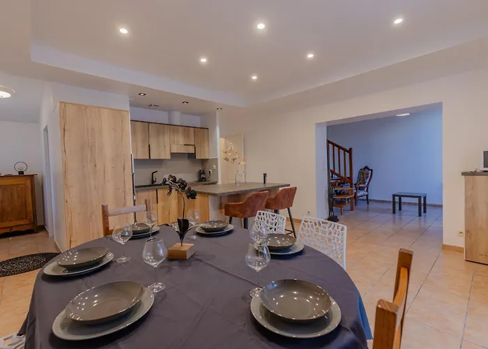 Charmante Maison Au Calme Сasa de vacaciones